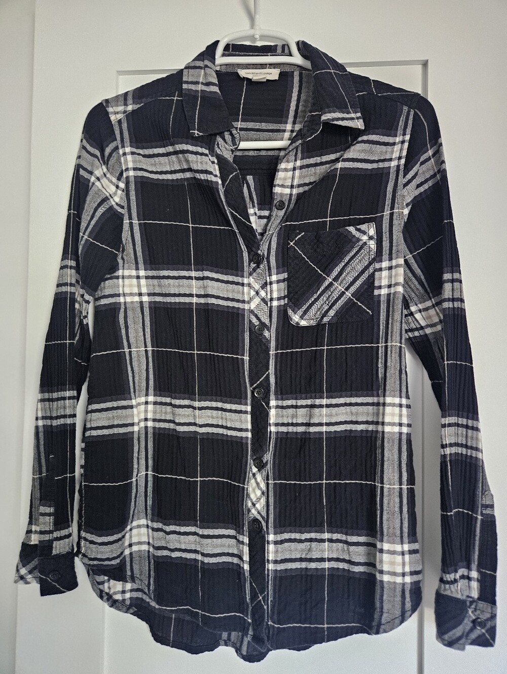 Womens Black and White Plaid Button-Up Shirt